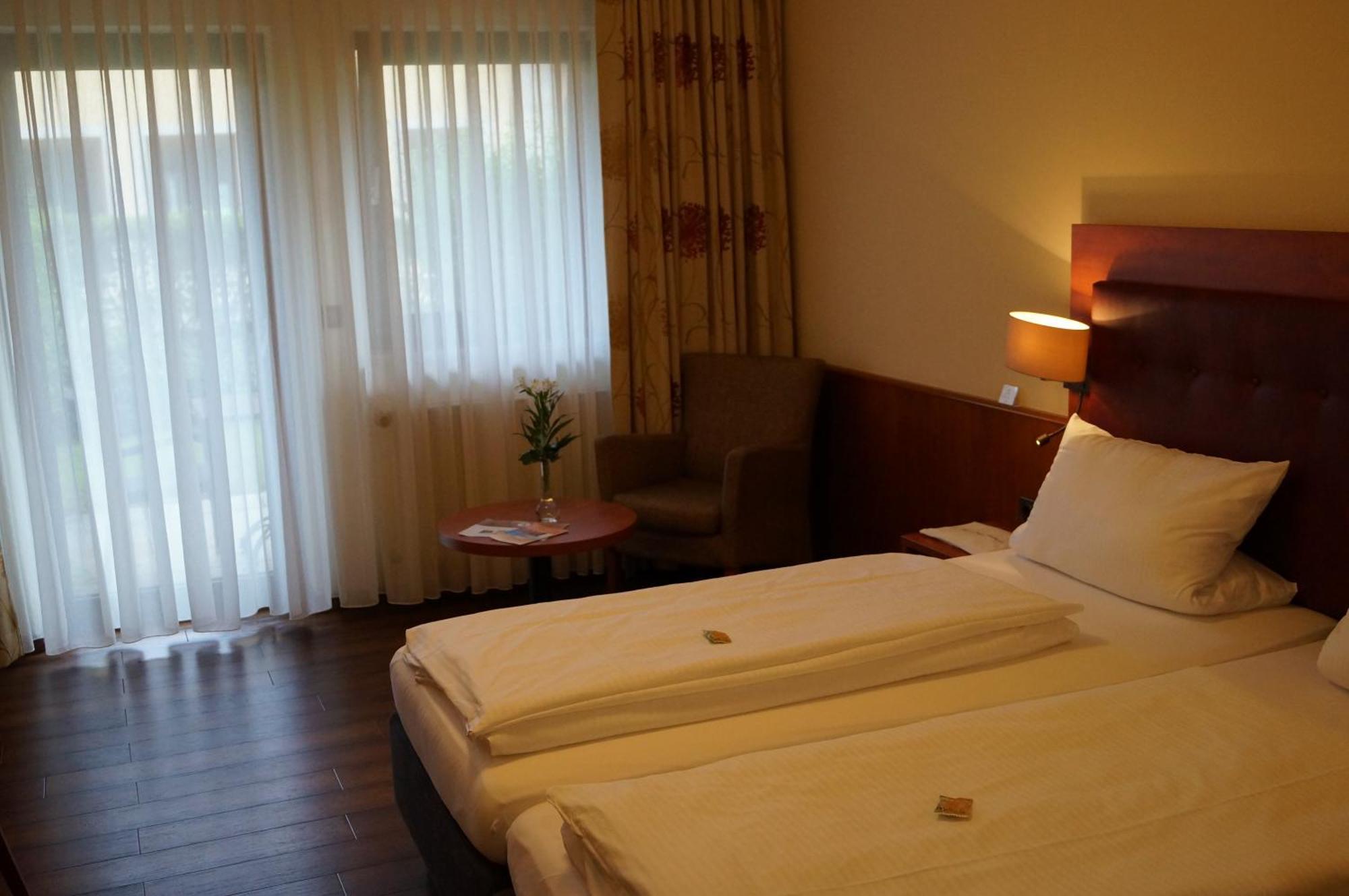 Gasthof - Hotel Zum Loewen Schwabthal Zewnętrze zdjęcie